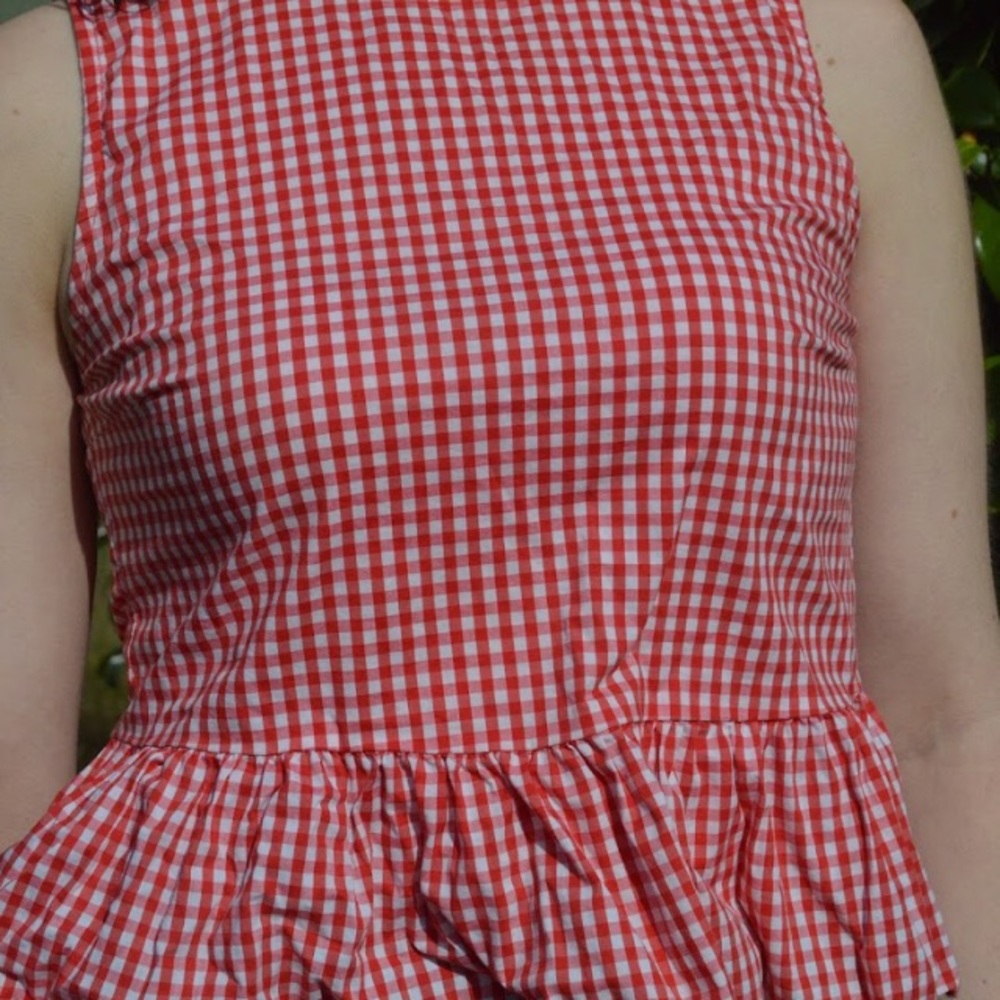 Ready for a hot day? Or want to look cute on colder one? - Picture 1 of 2